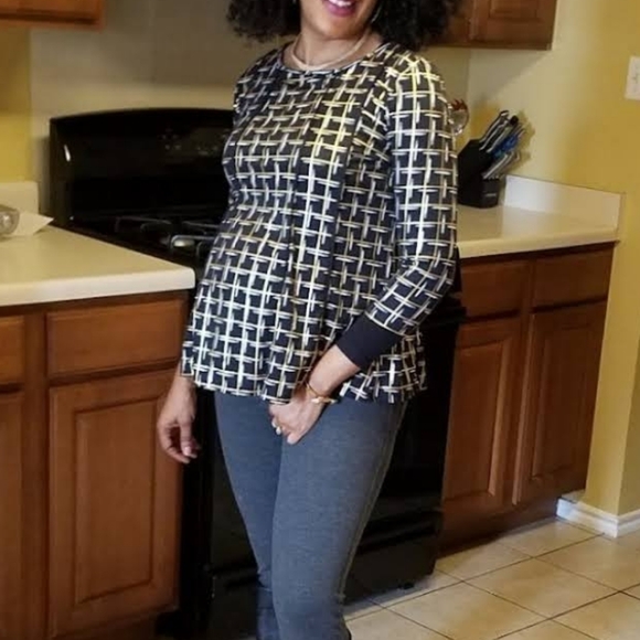 Robert Louis Tops - Robert Louis Quarter sleeves women top blouse